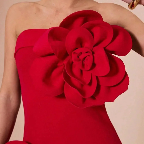 Red Party Women's Sleeveless Solid Mini Dress - Picture 4 of 7